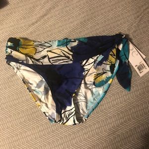 Bikini bottoms NWT